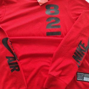 Brand New Nike long sleeve